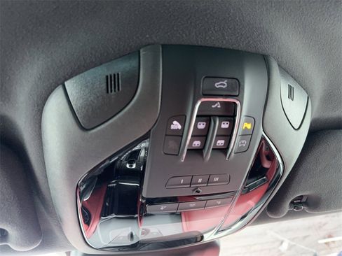 Used 2022 Maserati Levante Modena image 38