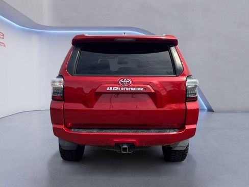 Used 2017 Toyota 4Runner SR5 Premium AWD/4WD image 4