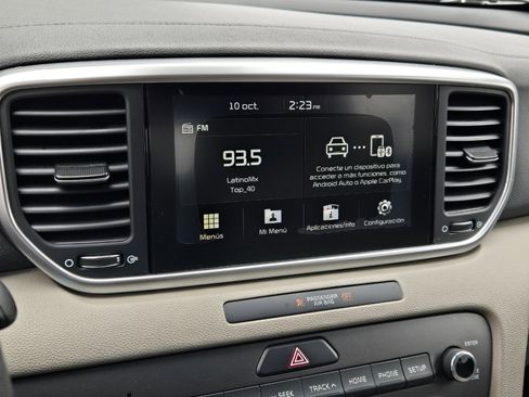 Used 2020 Kia Sportage LX image 20