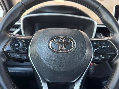 Certified 2025 Toyota Corolla SE FWD image 23