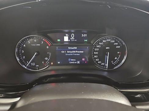 Used 2024 Cadillac XT6 Sport image 12