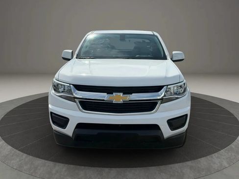 Used 2020 Chevrolet Colorado W/T w/ WT Convenience Package RWD image 9