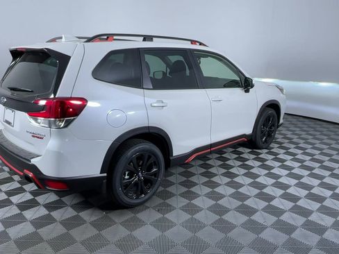 Used 2023 Subaru Forester Sport image 8