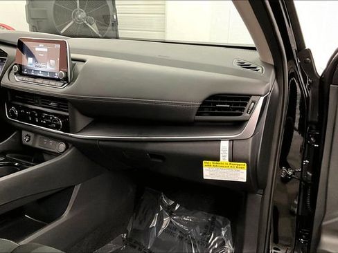 New 2026 Nissan Rogue S FWD image 29