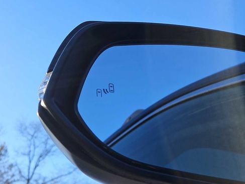 Used 2019 Toyota RAV4 XLE image 14