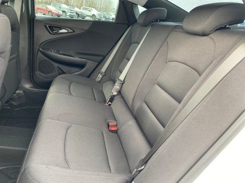 Certified 2024 Chevrolet Malibu RS image 17