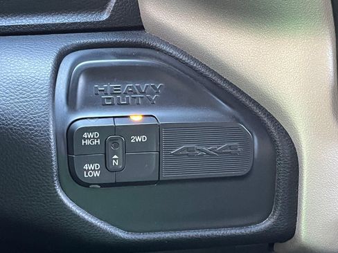 Used 2020 RAM 2500 Laramie AWD/4WD image 22