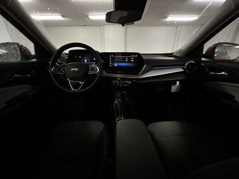 New 2026 Chevrolet Trax LT w/ Driver Confidence Package image 19