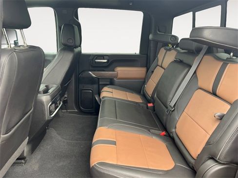 Used 2021 Chevrolet Silverado 2500 High Country w/ Z71 Off-Road Package image 13