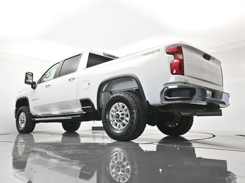 Certified 2025 Chevrolet Silverado 2500 LT w/ Convenience Package AWD/4WD image 44