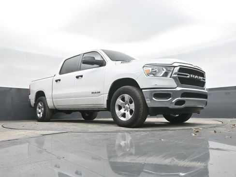 Used 2023 RAM 1500 Big Horn image 32