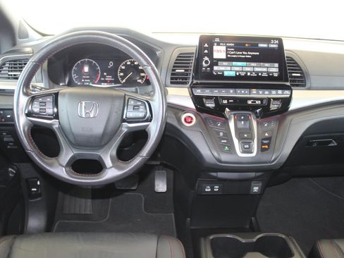Used 2025 Honda Odyssey Sport-L image 31