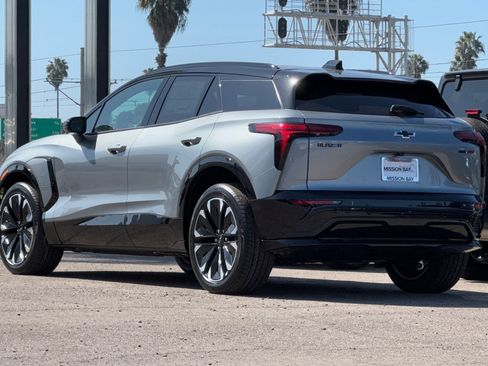New 2025 Chevrolet Blazer EV RS image 6
