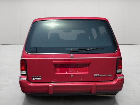 Used 1993 Dodge Grand Caravan SE FWD image 5