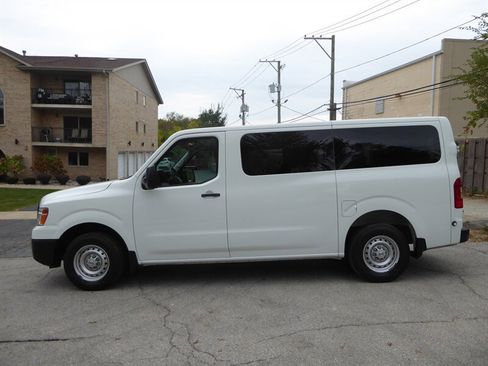 Used 2017 Nissan NV 3500 S w/ Power Package image 4
