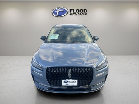 New 2026 Lincoln Corsair Premiere image 2