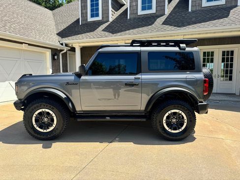Used 2021 Ford Bronco Big Bend w/ Sasquatch Package AWD/4WD image 3