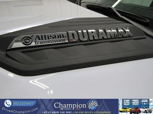 Certified 2026 Chevrolet Silverado 2500 High Country w/ High Country Premium Package AWD/4WD image 4