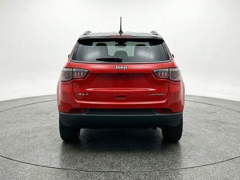 Used 2025 Jeep Compass Limited AWD/4WD image 6
