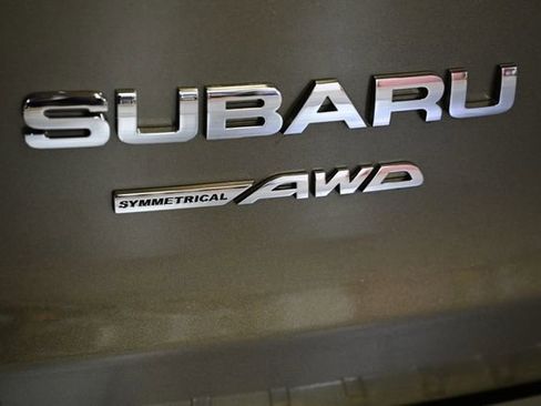 Used 2025 Subaru Ascent Touring w/ Popular Package #2 AWD/4WD image 12