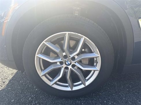 Used 2019 BMW X5 xDrive40i image 31