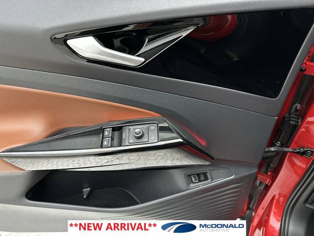 Used 2022 Volkswagen ID.4 Pro S AWD/4WD image 13