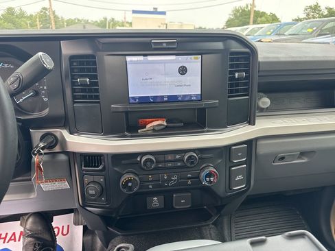 New 2025 Ford F550 DYNAPRO 4-5 YD DUMP BODY image 15