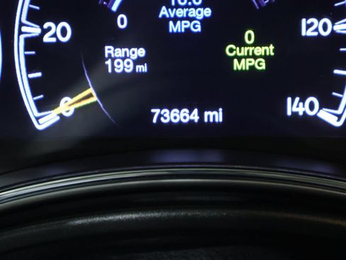Certified 2022 Jeep Grand Cherokee Limited AWD/4WD image 40