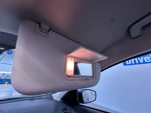 Used 2017 Ford Escape SE FWD image 34