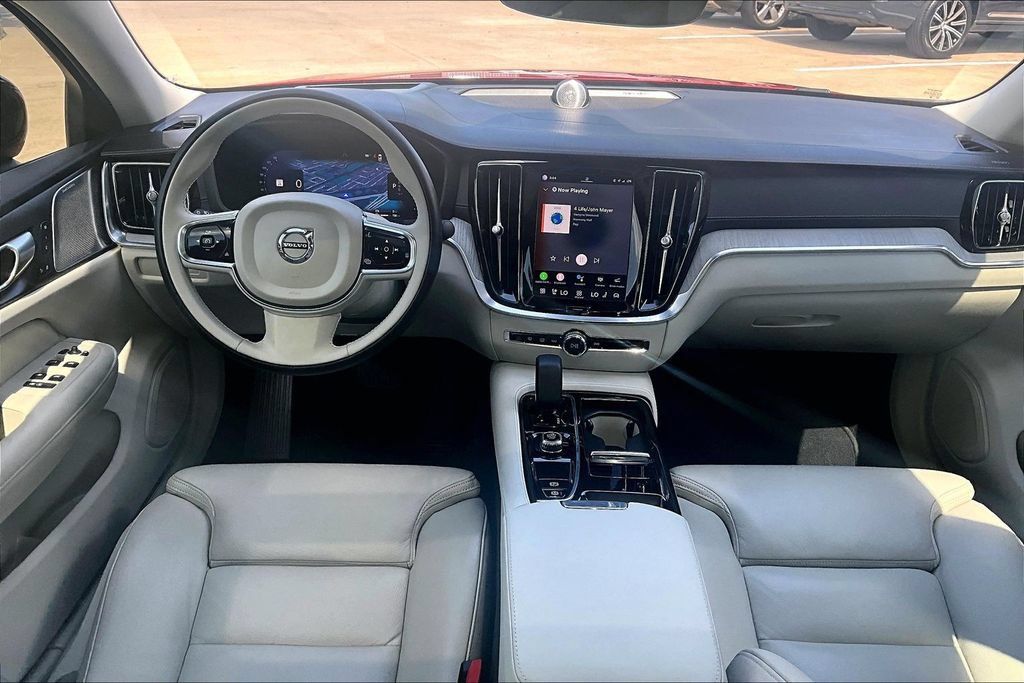 Used 2024 Volvo S60 T8 Ultimate w/ Climate Package AWD/4WD image 20