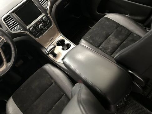Used 2015 Jeep Grand Cherokee Altitude image 27