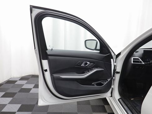 Certified 2025 BMW 330i xDrive Sedan w/ Premium Package image 4