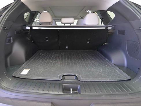 Used 2025 Hyundai Tucson Limited AWD/4WD image 12
