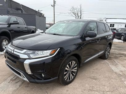 Used 2020 Mitsubishi Outlander ES