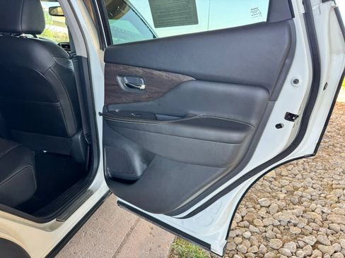 Used 2023 Nissan Murano Platinum w/ Cargo Package FWD image 24