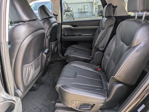 Used 2023 Hyundai Palisade XRT FWD image 11