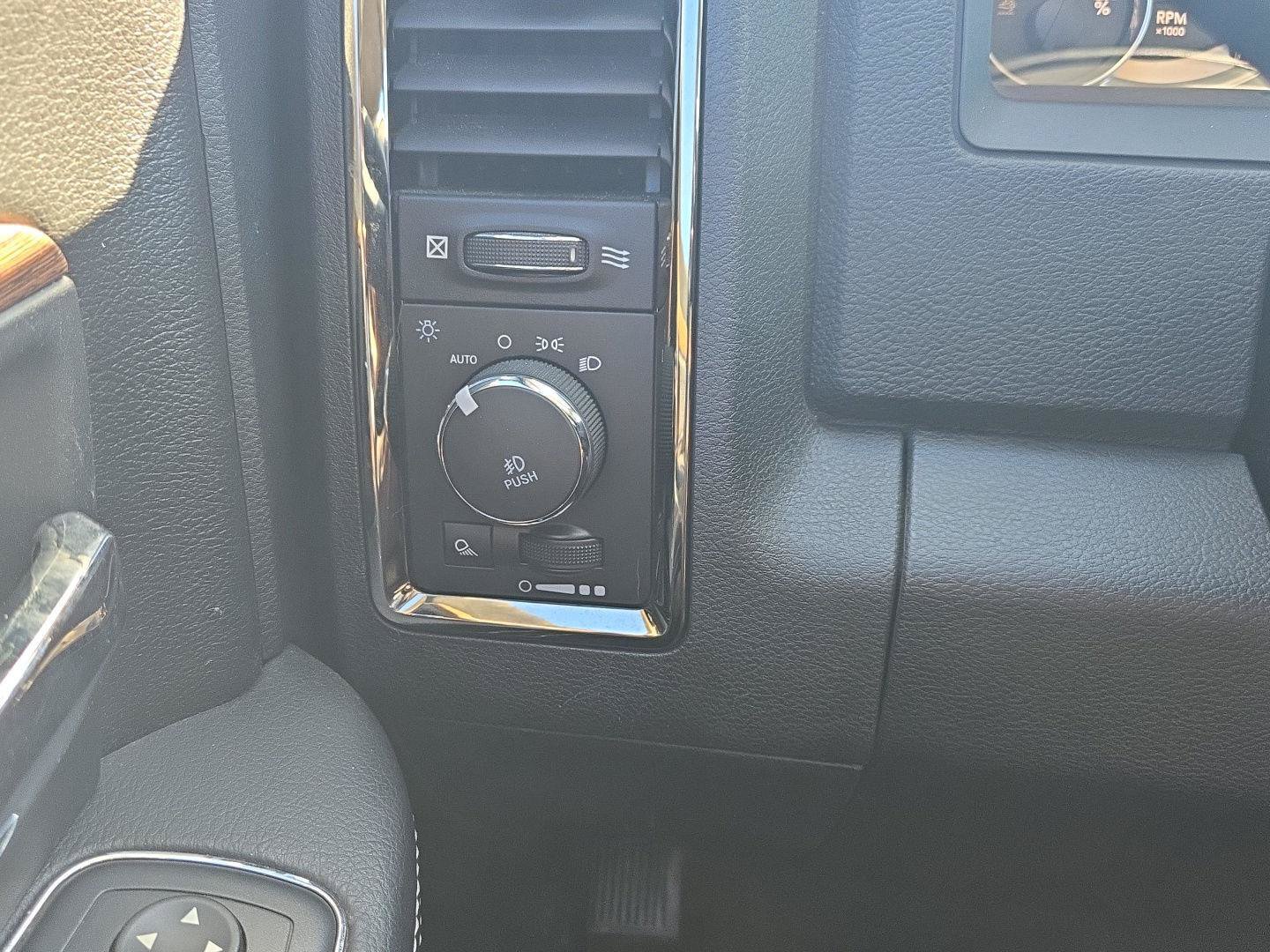 Used 2018 RAM 2500 Laramie w/ Sport Appearance Group RWD image 22