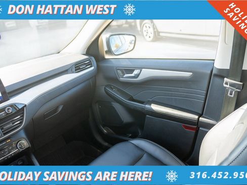 Used 2022 Ford Escape SEL image 15