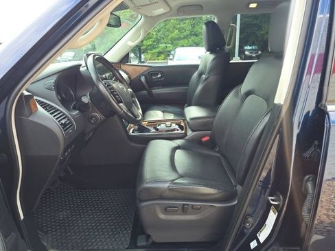 Used 2023 Nissan Armada SL w/ Captain's Chairs Package AWD/4WD image 11