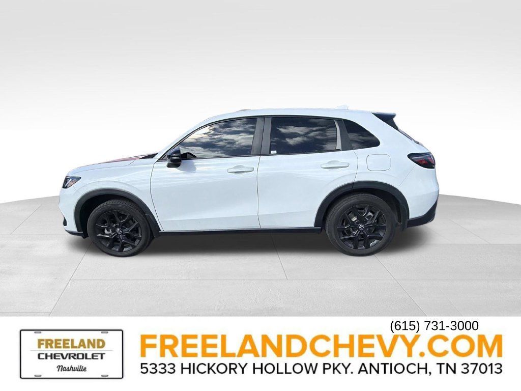 Used 2023 Honda HR-V Sport image 5