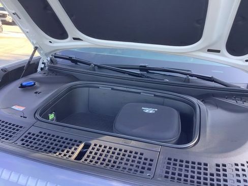 New 2026 Hyundai Ioniq 9 SEL image 13