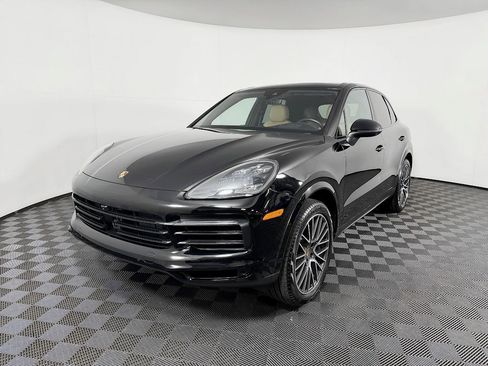 Used 2019 Porsche Cayenne image 3