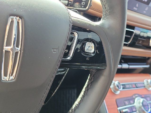 Used 2024 Lincoln Aviator Reserve w/ Equipment Group 201A AWD/4WD image 13