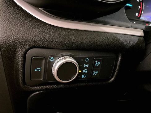 Used 2022 Ford Explorer XLT AWD/4WD image 31