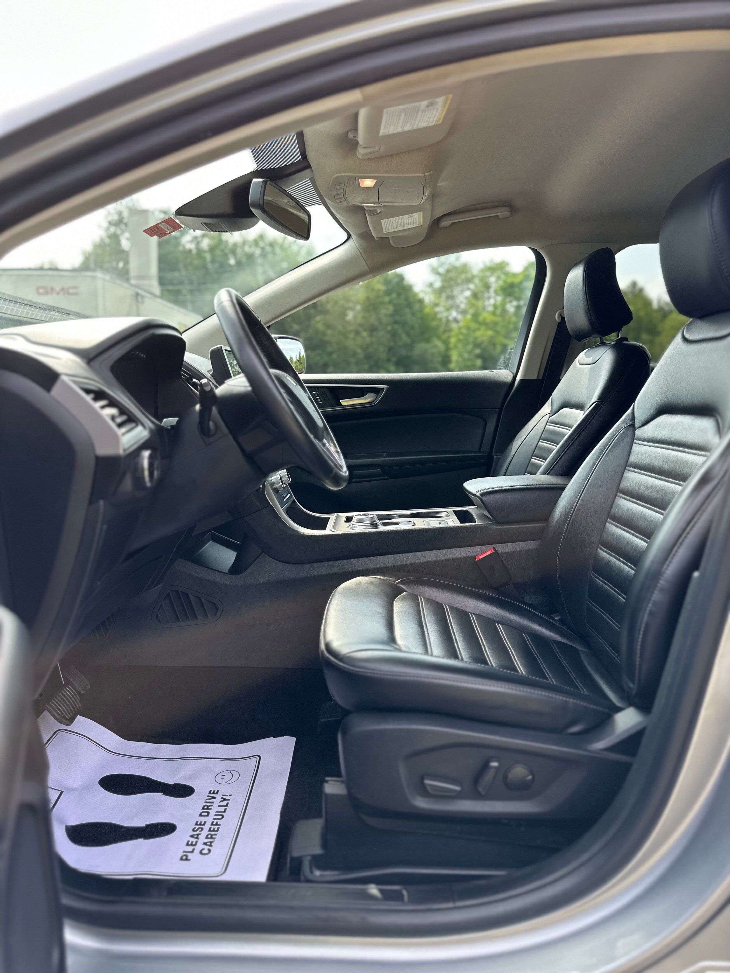 Used 2024 Ford Edge SEL AWD/4WD image 13