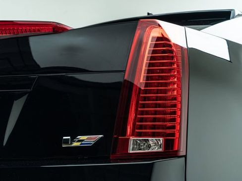 Used 2010 Cadillac CTS V w/ Wood Trim Package RWD image 15