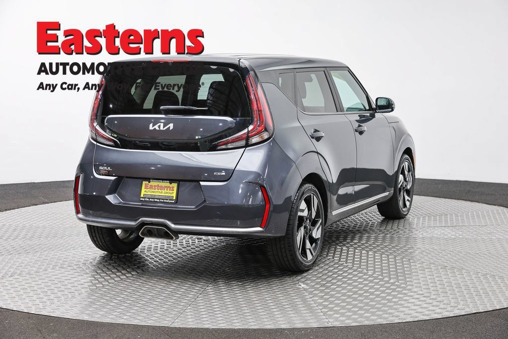 Used 2023 Kia Soul GT-Line FWD image 7