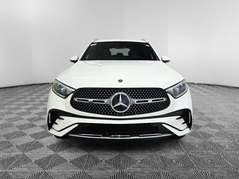 Certified 2025 Mercedes-Benz GLC 350e 4MATIC image 8
