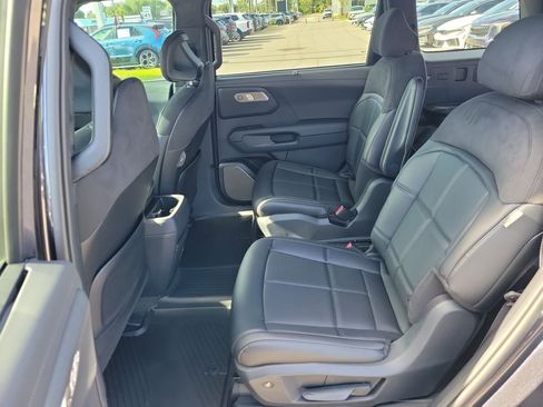 New 2027 Kia Telluride SX Prestige w/ Towing Package AWD/4WD image 16