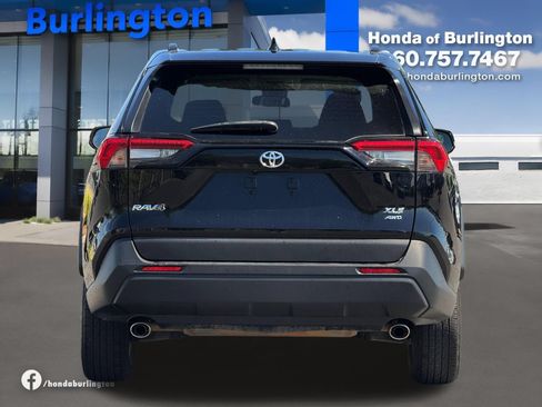 Used 2024 Toyota RAV4 XLE w/ Weather Package AWD/4WD image 5